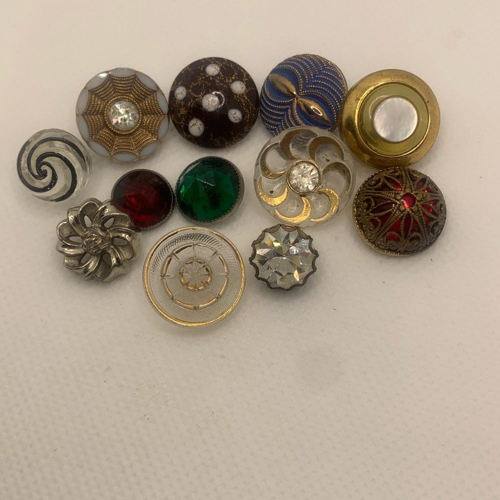 Vintage Decorative Button Collection